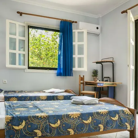 Voula Myrtos * Anomeriá