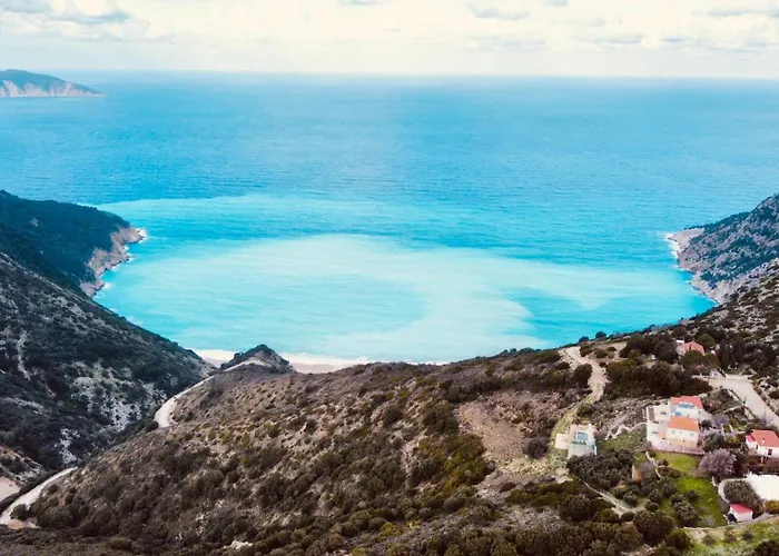 Voula Myrtos * Anomeria